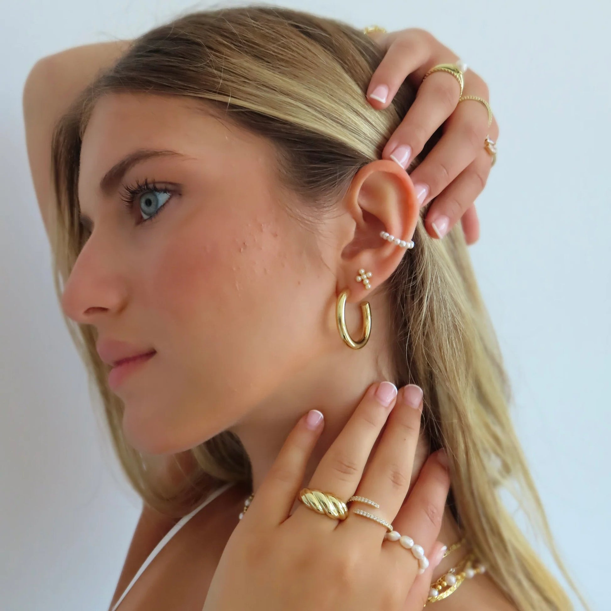 Calabasas Hoops EVRY JEWELS