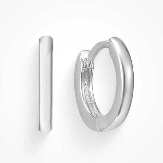 Itty Bitty Hoops EVRY JEWELS